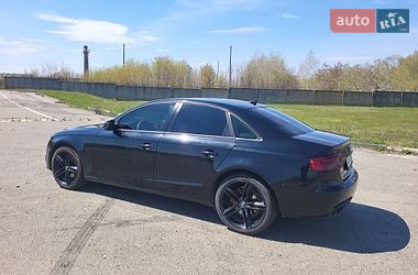 Седан Audi A4 2010 в Сумах