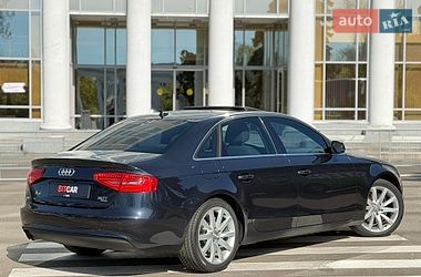 Седан Audi A4 2012 в Одесі