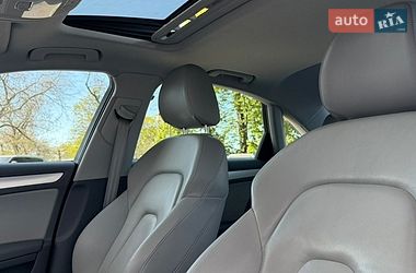 Седан Audi A4 2012 в Одесі