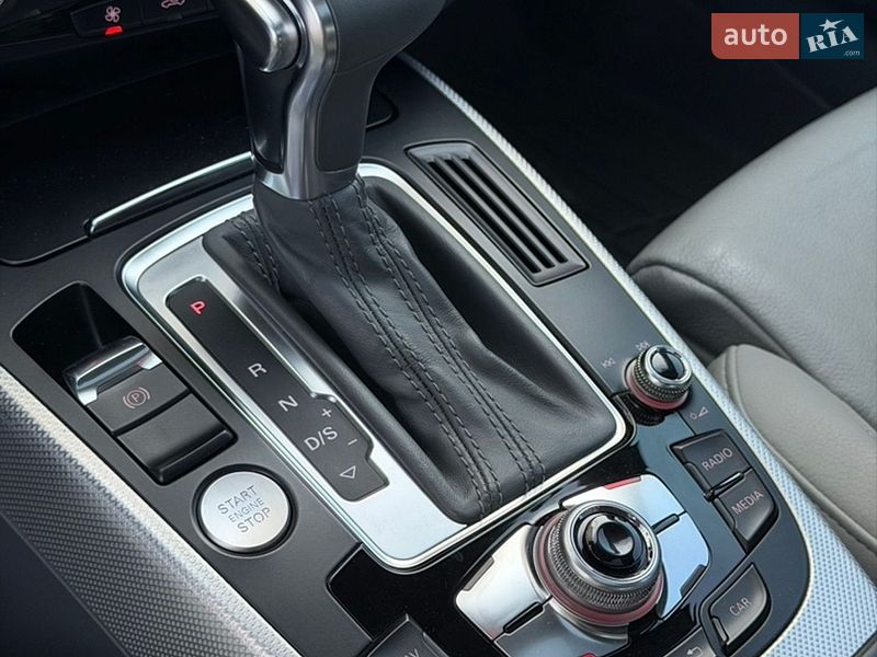 Седан Audi A4 2012 в Одесі