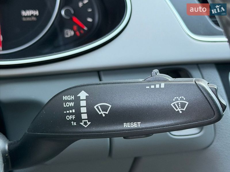 Седан Audi A4 2012 в Одесі