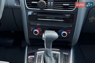 Седан Audi A4 2012 в Одесі