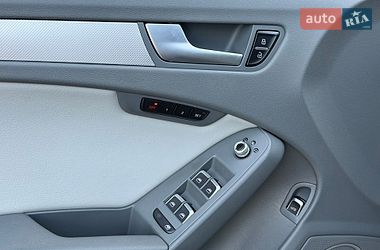 Седан Audi A4 2012 в Одесі