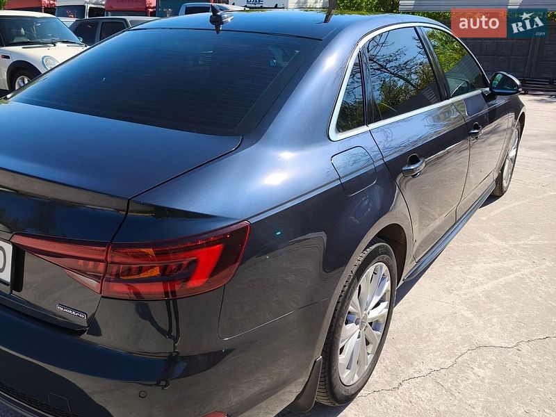 Седан Audi A4 2018 в Кривому Розі