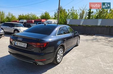 Седан Audi A4 2018 в Кривому Розі