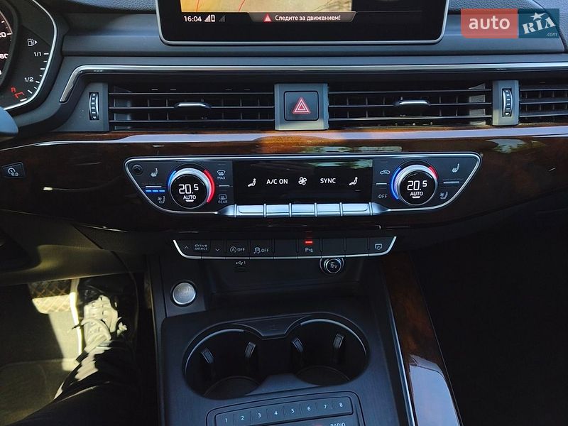 Седан Audi A4 2018 в Кривому Розі