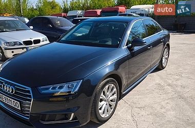 Седан Audi A4 2018 в Кривому Розі