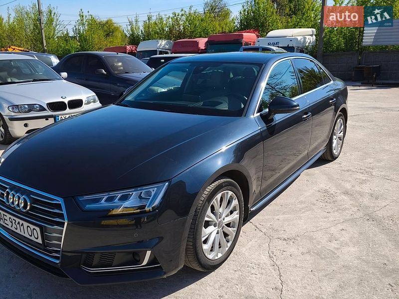 Седан Audi A4 2018 в Кривому Розі