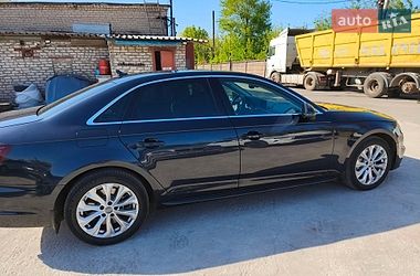 Седан Audi A4 2018 в Кривому Розі