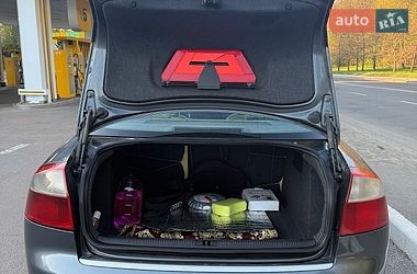 Седан Audi A4 2001 в Киеве