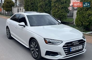 Седан Audi A4 2022 в Житомирі