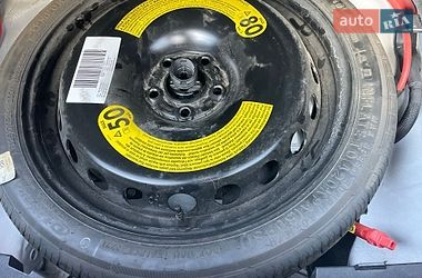 Седан Audi A4 2022 в Житомирі