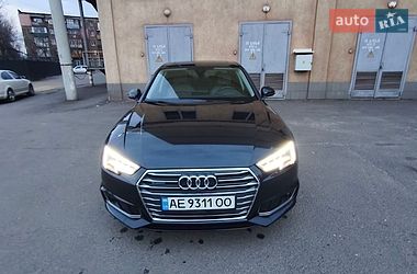 Седан Audi A4 2018 в Кривому Розі