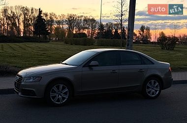 Седан Audi A4 2010 в Кропивницком