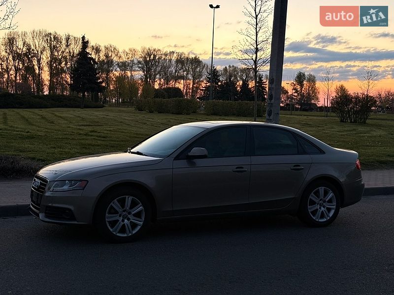 Седан Audi A4 2010 в Кропивницком