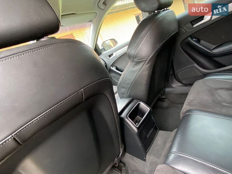 Универсал Audi A4 2012 в Березному