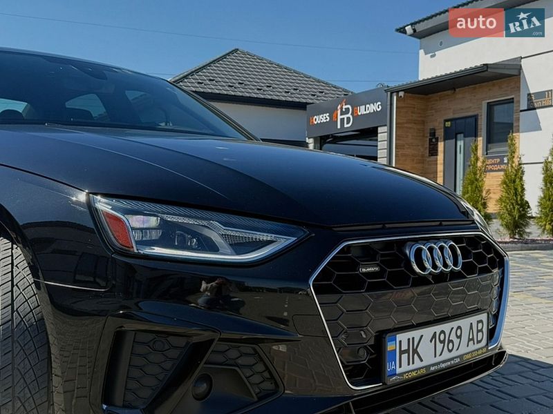 Седан Audi A4 2019 в Киеве