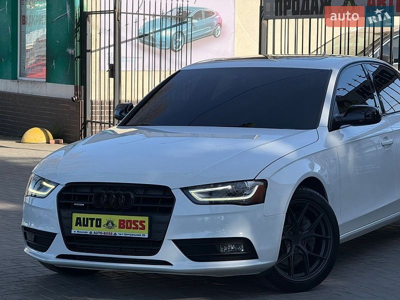 Седан Audi A4 2012 в Миколаєві