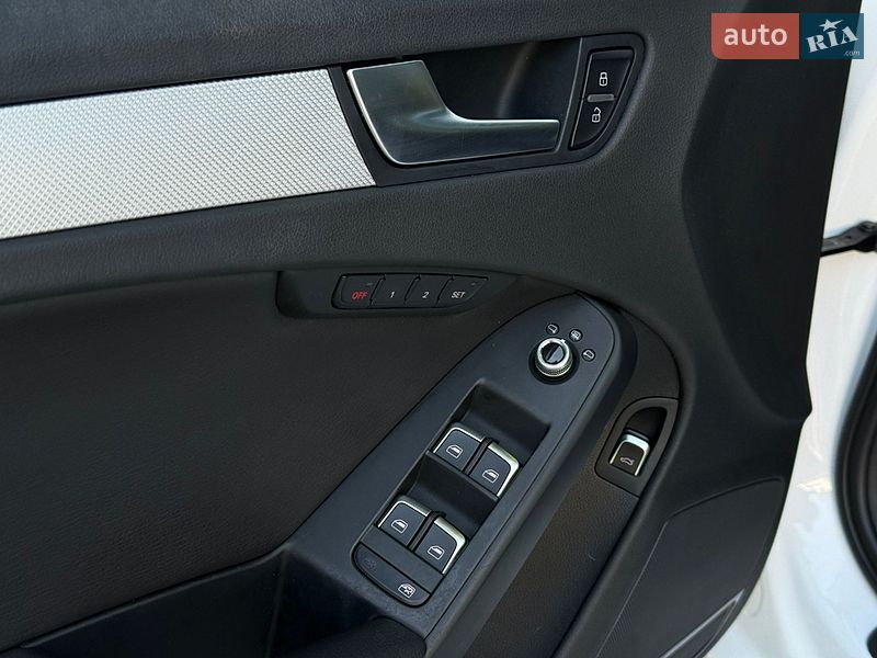 Седан Audi A4 2012 в Миколаєві