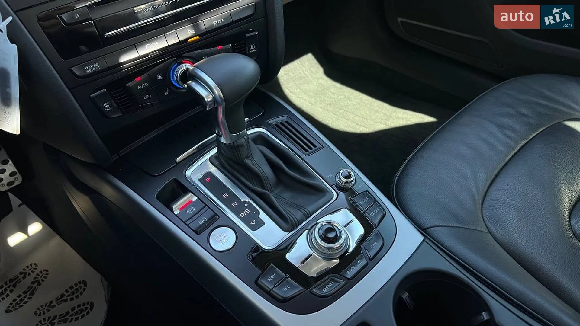 2012 Audi A4 - мініатюра 15