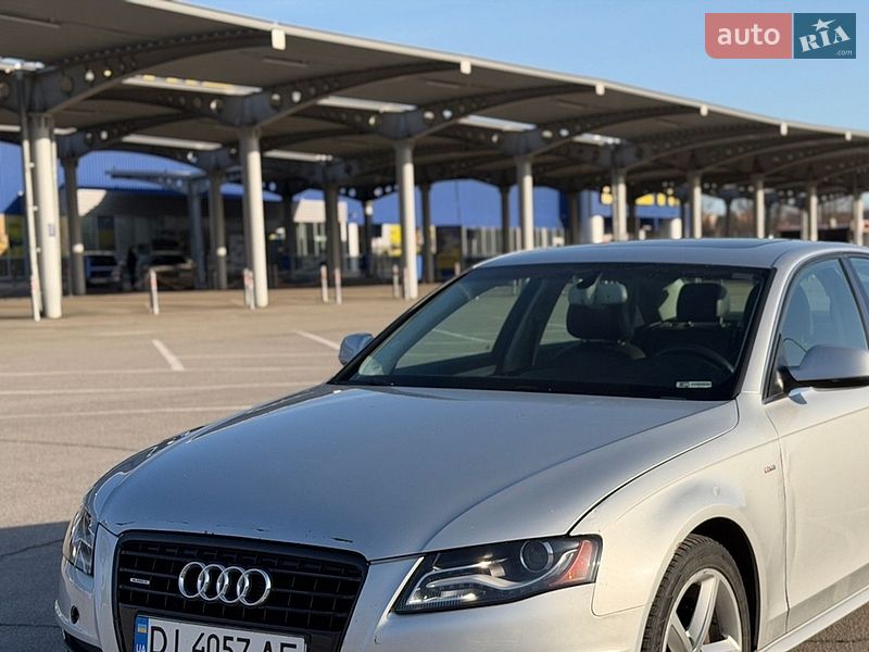 Седан Audi A4 2012 в Харкові
