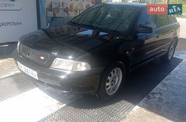 Універсал Audi A4 1998 в Рівному