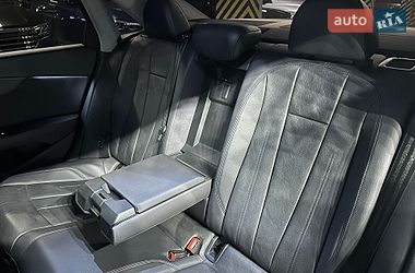 Седан Audi A4 2016 в Одесі