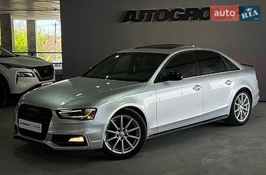 Седан Audi A4 2013 в Одесі