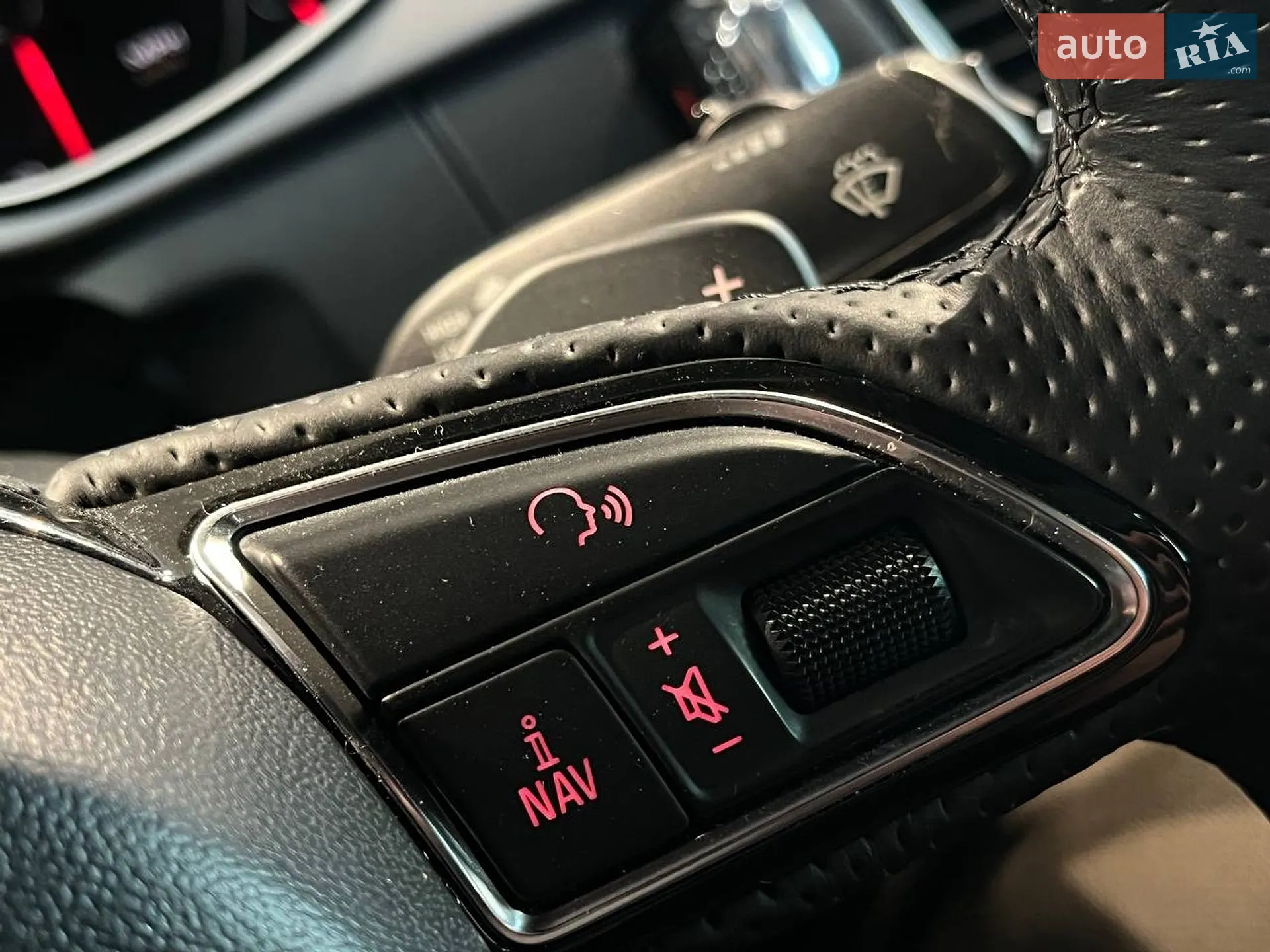 2013 Audi A4 - мініатюра 22