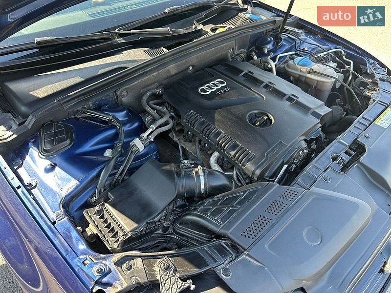 Седан Audi A4 2015 в Киеве