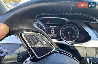 Седан Audi A4 2015 в Киеве