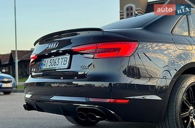 Седан Audi A4 2015 в Киеве