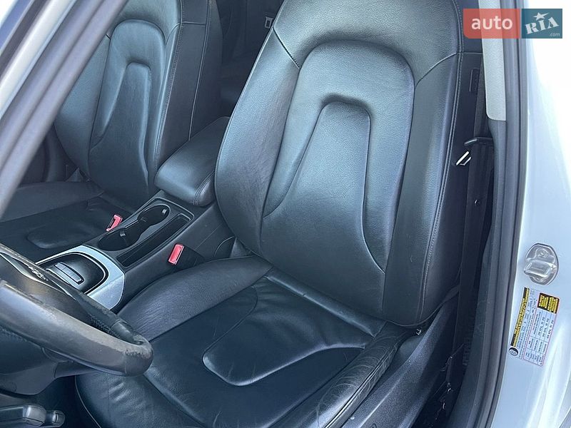 Седан Audi A4 2011 в Одессе