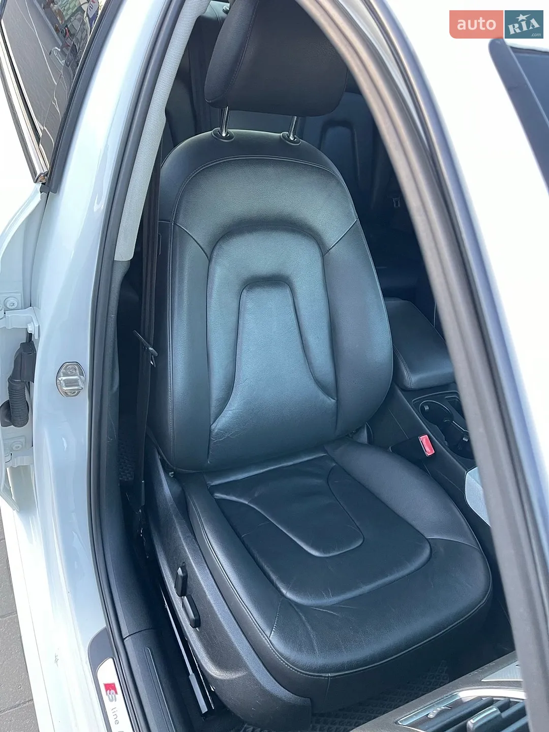2011 Audi A4 - мініатюра 15