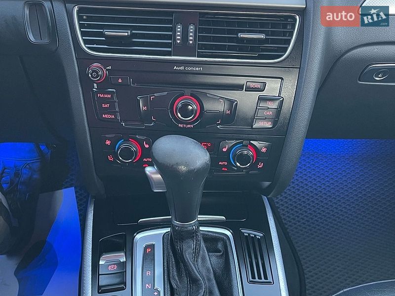 Седан Audi A4 2011 в Одессе