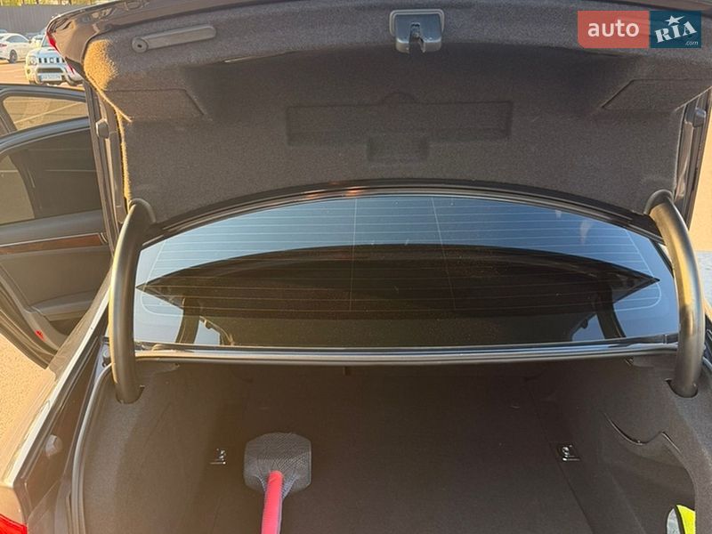 Седан Audi A4 2013 в Киеве