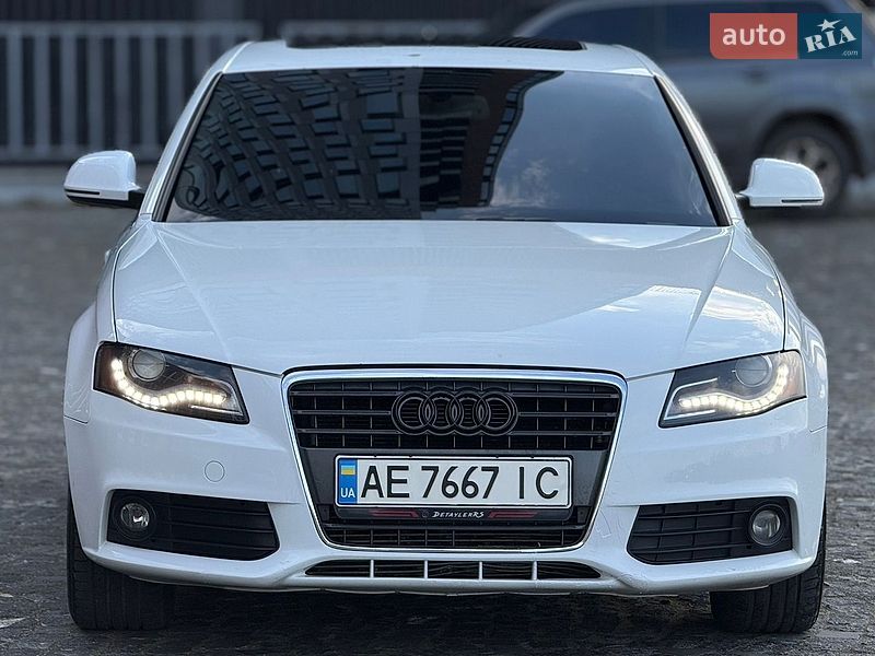 Седан Audi A4 2008 в Дніпрі