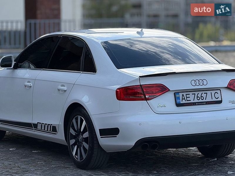 Седан Audi A4 2008 в Дніпрі