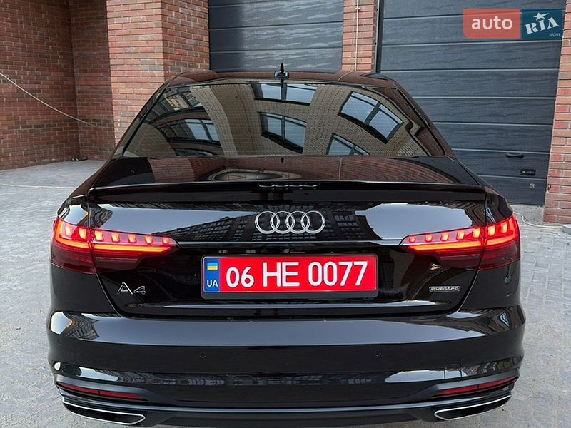 Седан Audi A4 2021 в Житомирі