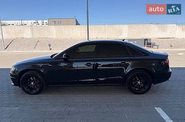 Седан Audi A4 2011 в Киеве