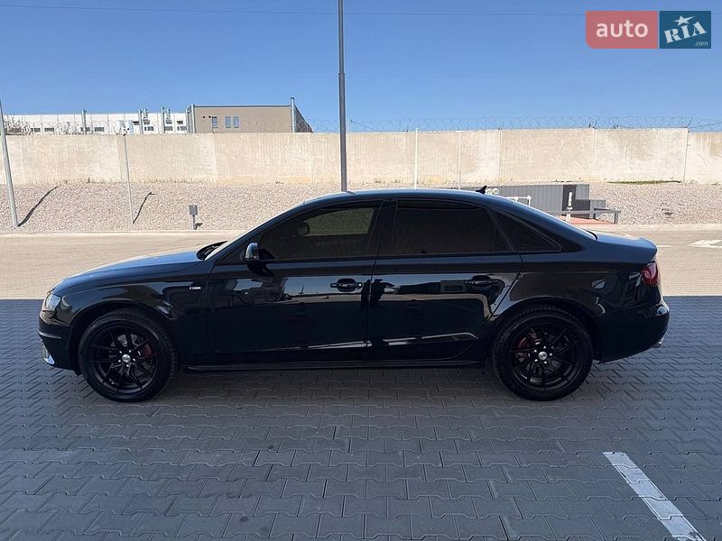 Седан Audi A4 2011 в Киеве