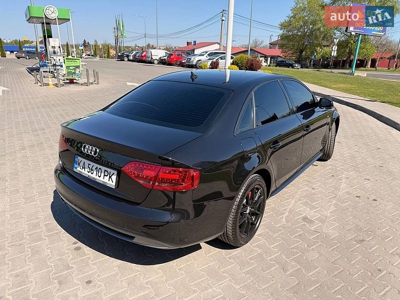 Седан Audi A4 2011 в Киеве
