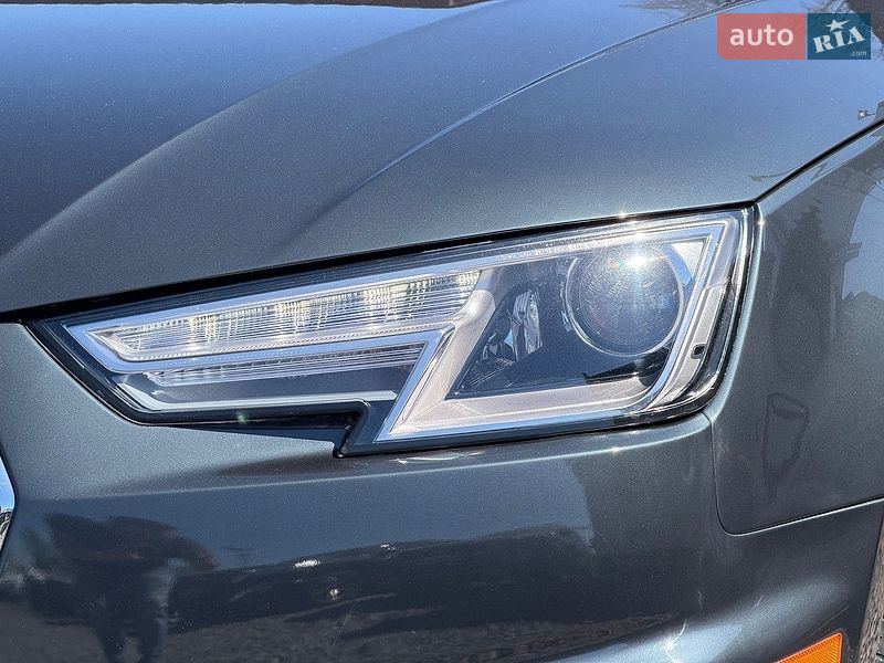 Седан Audi A4 2018 в Виннице