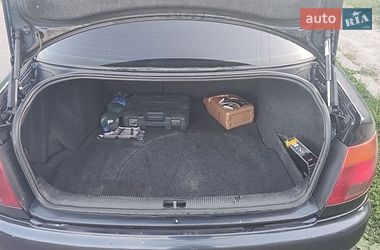 Седан Audi A4 1996 в Новой Басане