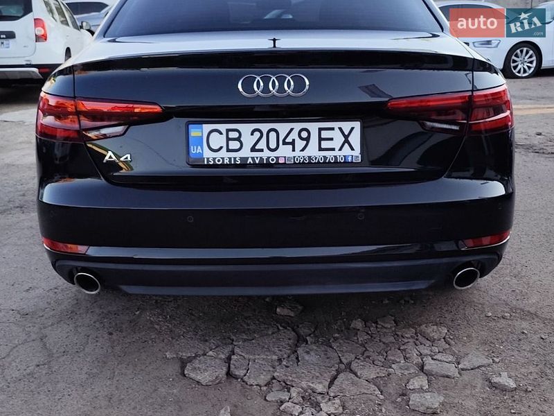 Седан Audi A4 2017 в Чернигове