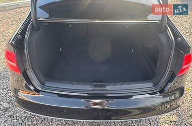 Седан Audi A4 2016 в Луцьку