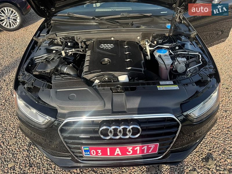 Седан Audi A4 2016 в Луцьку