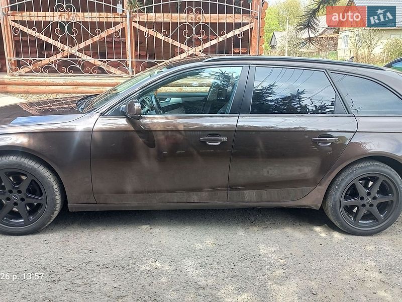 Універсал Audi A4 2011 в Ужгороді