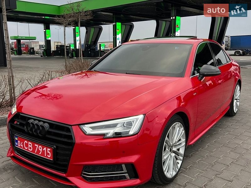 Седан Audi A4 2016 в Одессе