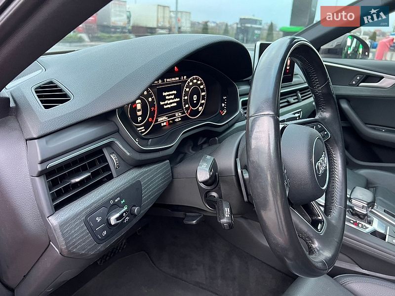 Седан Audi A4 2016 в Одессе
